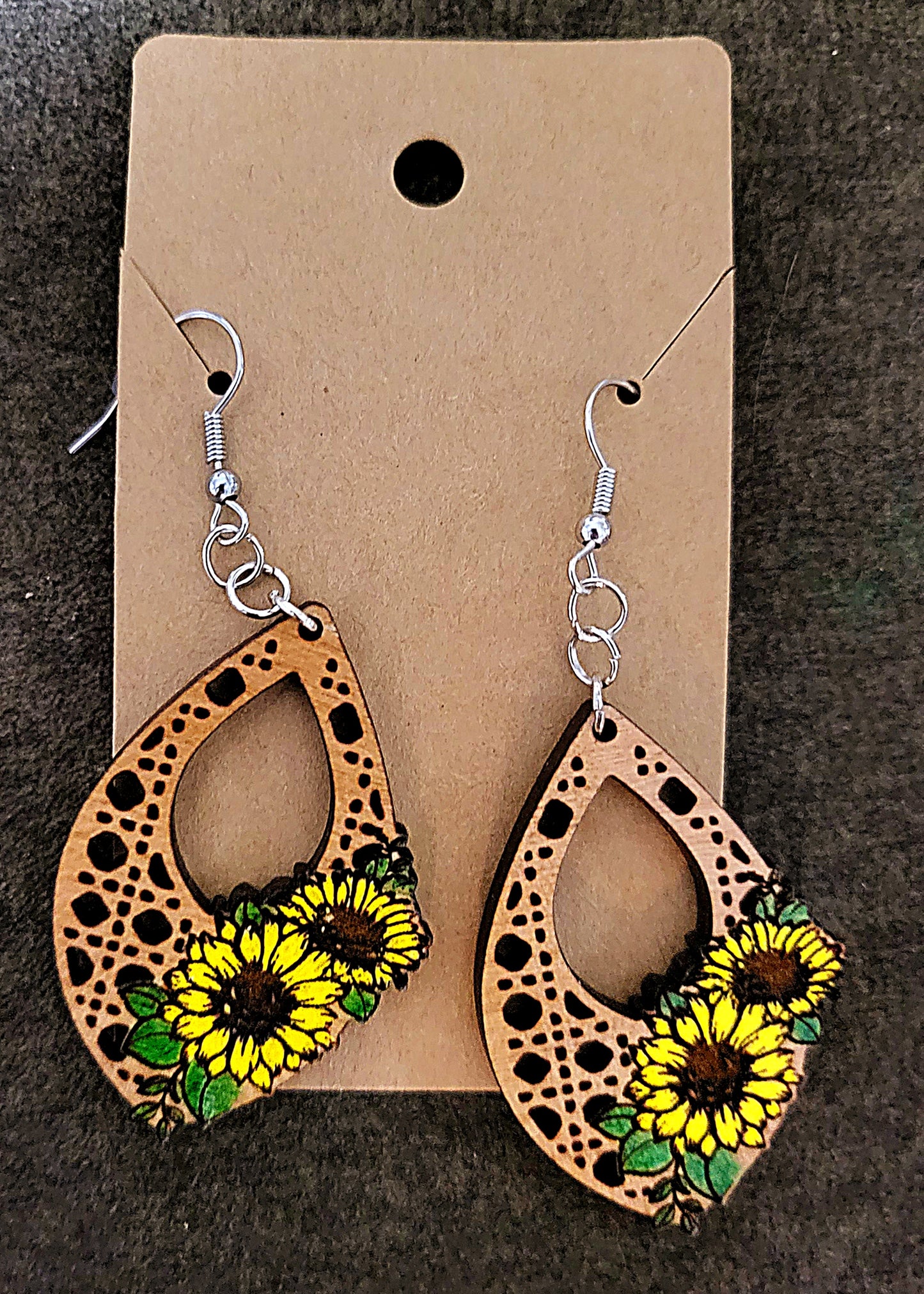 Sunflower dangle earrings